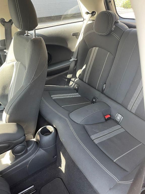 Gebraucht Mini Cooper SE 135 kW (184 PS) 2021 Grau Kleinwagen