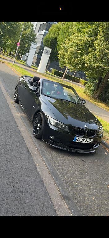 Schwarz Gebraucht 2010 BMW 325 Cabriolet Shadowline Cabrio | 20.000 € - Bild 1/4
