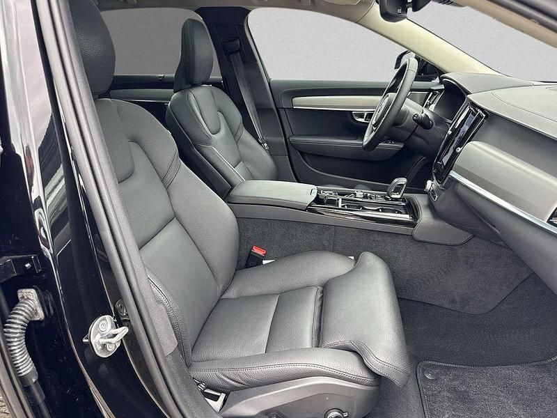 Gebraucht Volvo V90 398 PS (292 kW) 2025 Schwarz Kombi