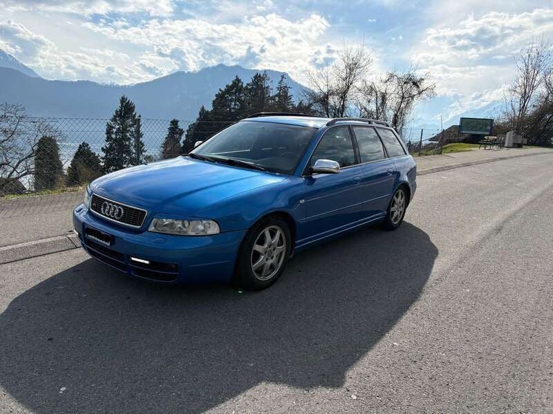Blau Gebraucht 2002 Audi S4 Kombi | 9.900 € (Superpreis) - Bild 1/4