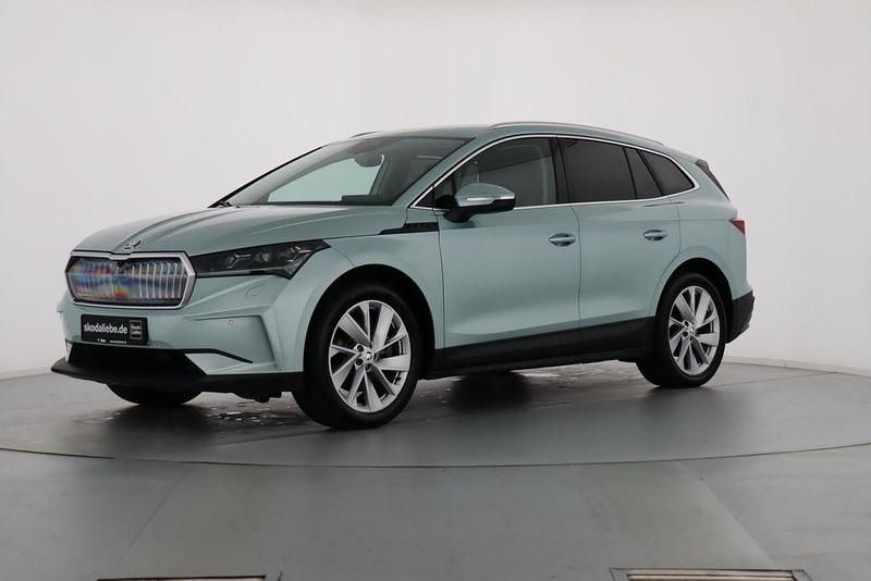 Arctic silber metallic Gebraucht 2023 Skoda Enyaq iV Suite SUV | 34.889 € (Fairer Preis) - Bild 1/4