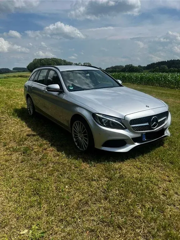 Gebraucht Mercedes C200 136 PS (100 kW) 2017 Silber Limousine