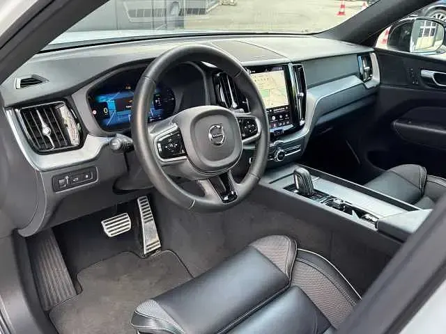 Gebraucht Volvo XC60 R-Design 398 PS (292 kW) 2022 Weiß SUV