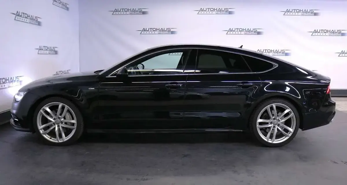 Gebraucht Audi A7 S-Line 218 PS (160 kW) 2016 Mythosschwarz metallic Kleinwagen