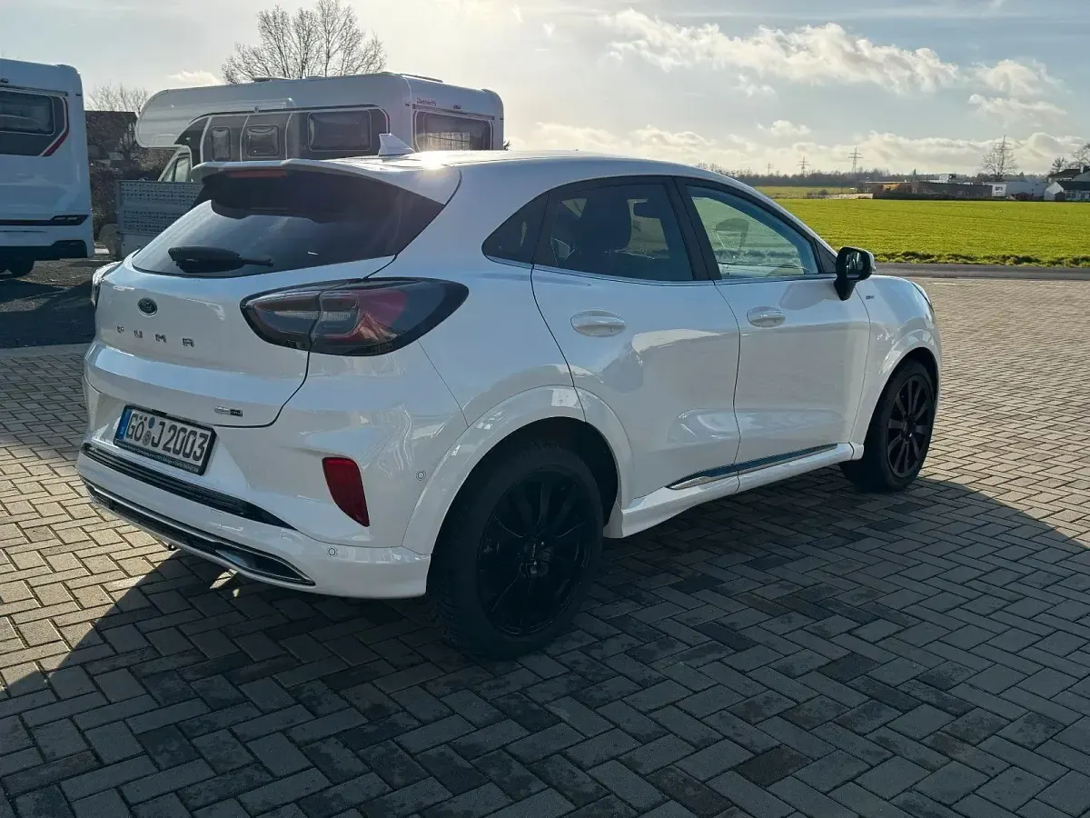 Gebraucht Ford Puma ST-Line 155 PS (114 kW) 2023 Weiß SUV