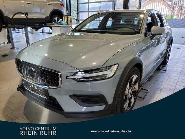 Gebraucht 2023 Volvo V60 CC Kombi | 35.990 € (Superpreis) - Bild 1/2