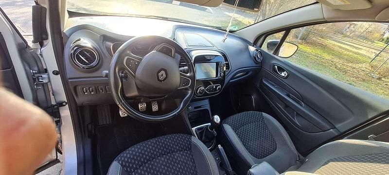 Gebraucht Renault Captur Intens 90 PS (66 kW) 2019 SUV