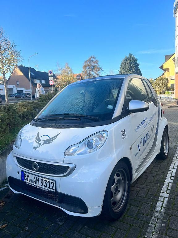 Gebraucht Smart ForTwo Cabrio Pure 71 PS (52 kW) 2013 Weiß Cabrio