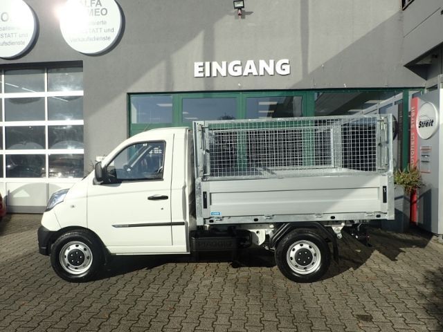 Gebraucht Piaggio Porter 106 PS (77 kW) 2024 Weiß Kombi