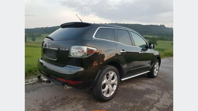 Gebraucht Mazda CX-7 173 PS (127 kW) 2010 Schwarz SUV