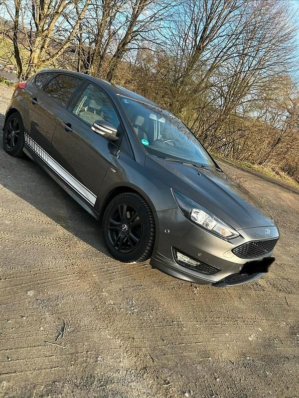 Gebraucht Ford Focus ST-Line 150 PS (110 kW) 2018 Limousine