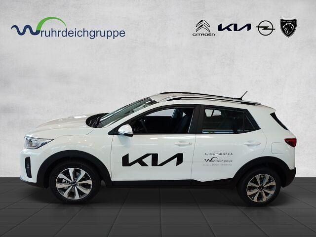Gebraucht Kia Stonic Spirit 101 PS (74 kW) 2024 (ud) schneeweiss SUV