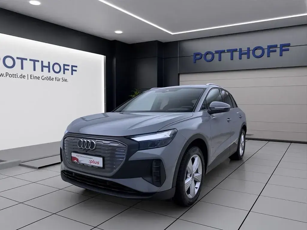 Gebraucht Audi Q4 e-tron Ambiente 150 kW (204 PS) 2025 SUV