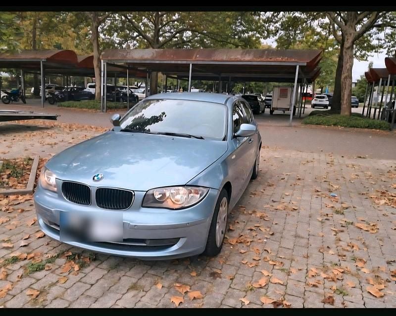 Gebraucht BMW 118 2011 Andere farben Kleinwagen