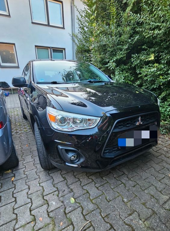 Schwarz Gebraucht 2012 Mitsubishi ASX SUV | 7.999 € - Bild 1/4