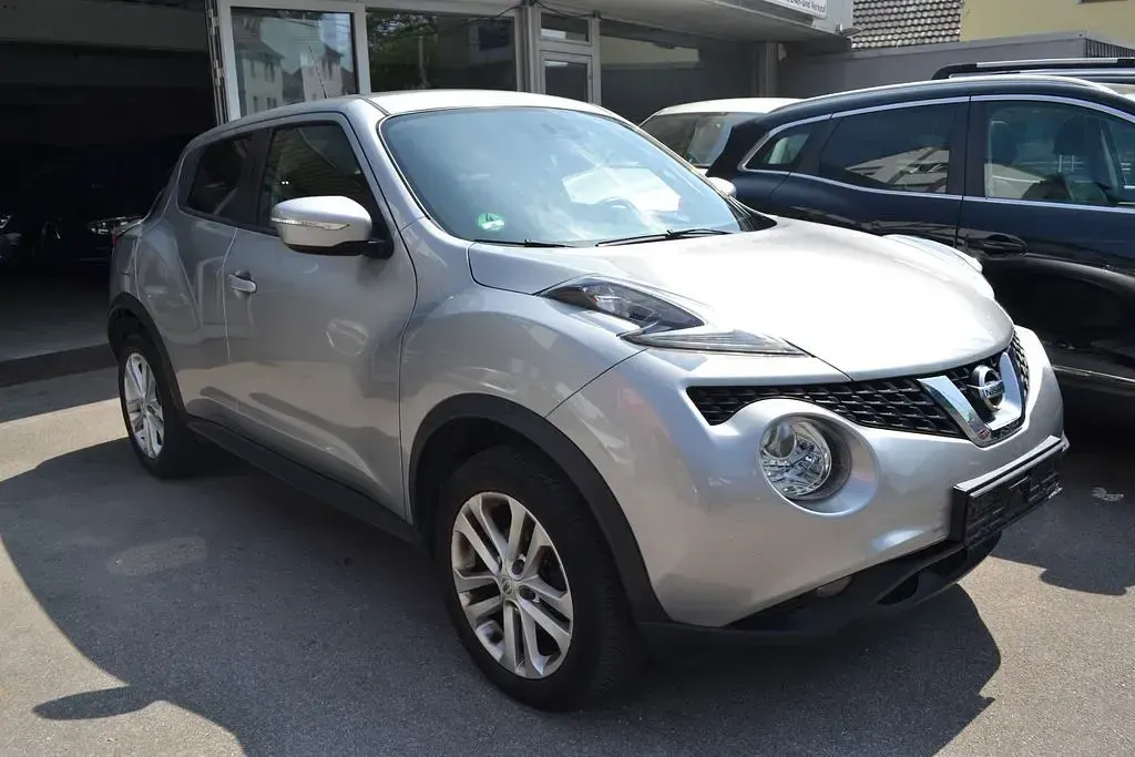 Gebraucht Nissan Juke Acenta 110 PS (80 kW) 2017 Silver (m) SUV