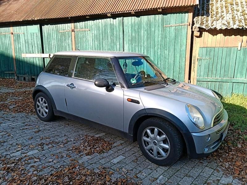 Gebraucht Mini ONE 90 PS (66 kW) 2006 Silber Kleinwagen