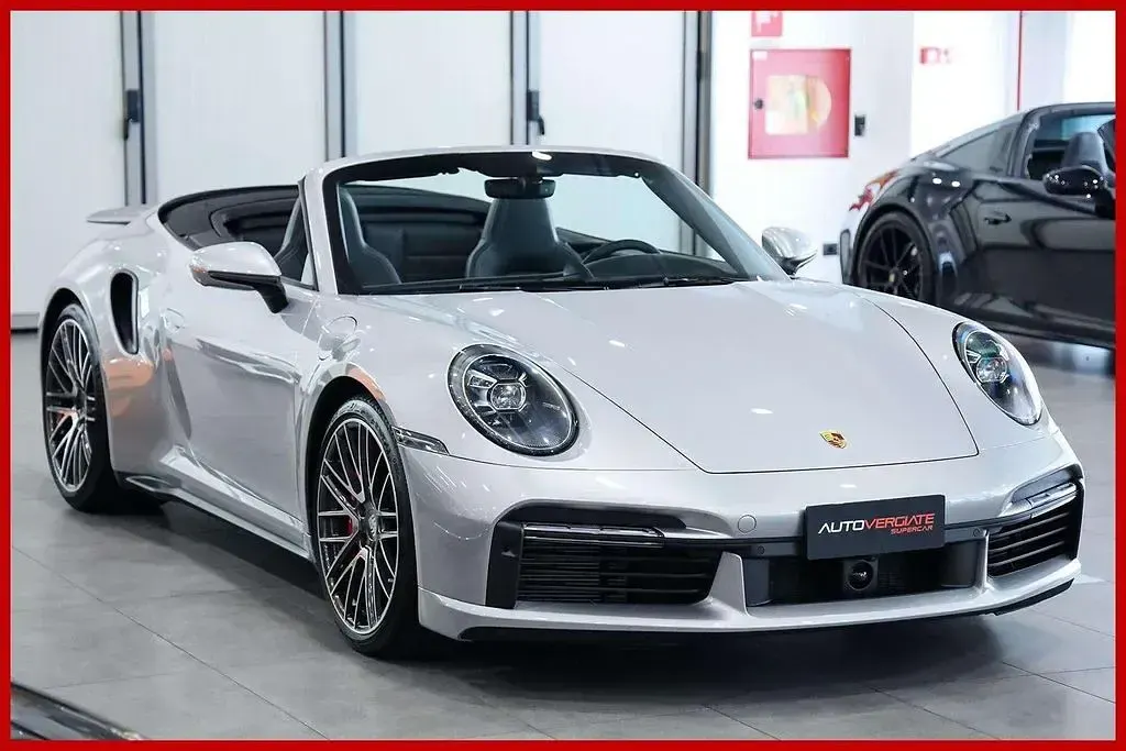 Gebraucht Porsche 992 581 PS (427 kW) 2021 Silber Cabrio