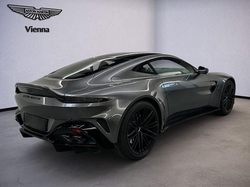 Gebraucht Aston Martin Vantage 665 PS (489 kW) 2025 Grau Coupé