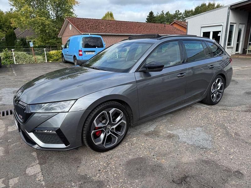 Gebraucht Skoda Octavia RS 200 PS (147 kW) 2022 Graphite grey Kombi