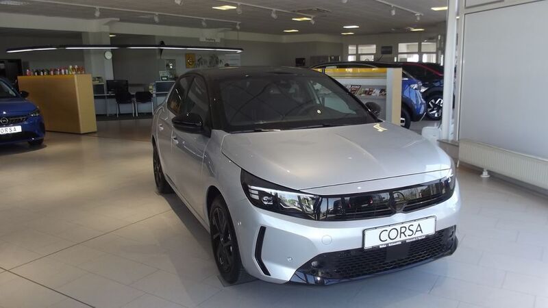 Gebraucht Opel Corsa 101 PS (74 kW) 2024 Grau/kristalsilber Limousine