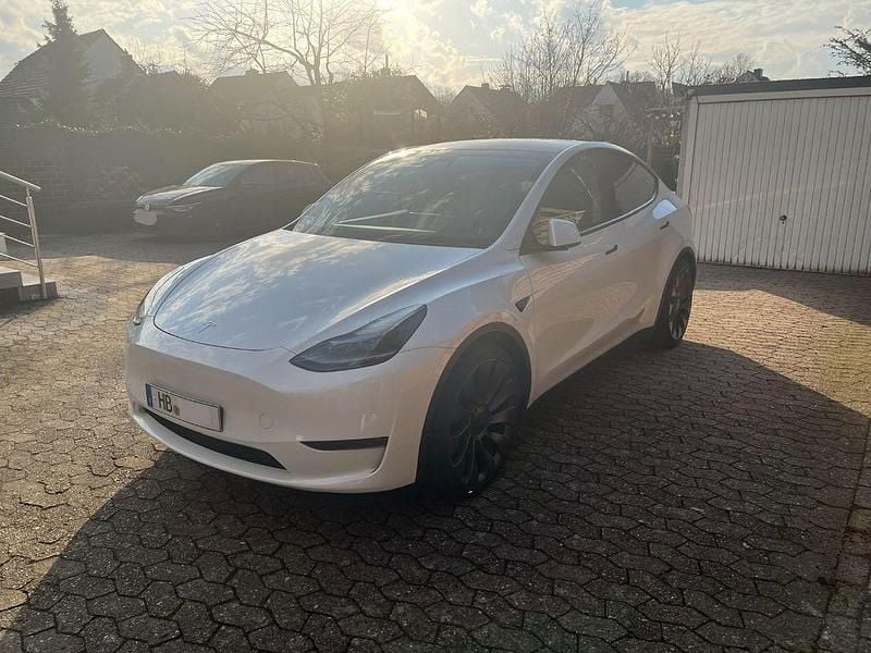 Gebraucht Tesla Model Y Performance 392 kW (534 PS) 2022 Weiß SUV