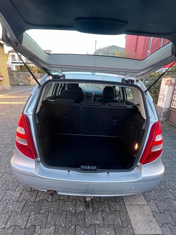 Gebraucht Mercedes A160 82 PS (60 kW) 2007 Silber Limousine