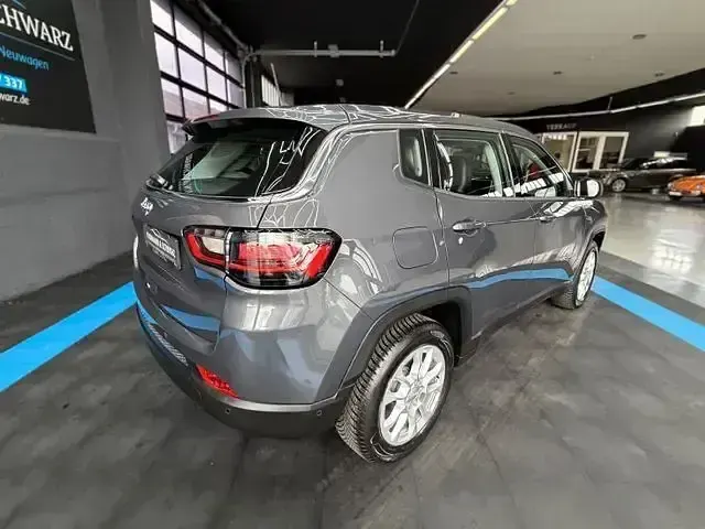 Brugt Jeep Compass 150 HK (110 kW) 2024 Grå SUV