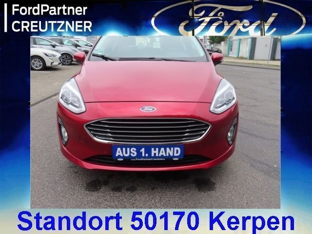 Rot Gebraucht 2017 Ford Fiesta Titanium Kleinwagen | 8.975 € (Fairer Preis) - Bild 1/4