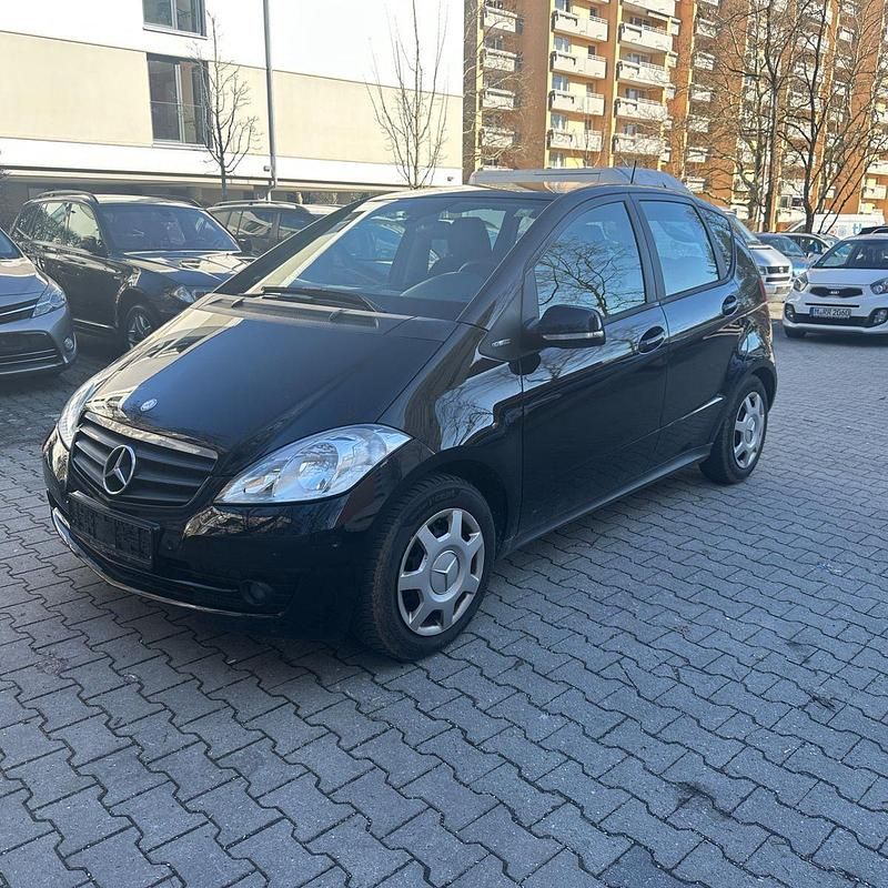 Gebraucht Mercedes A160 95 PS (69 kW) 2009 Schwarz Kleinwagen