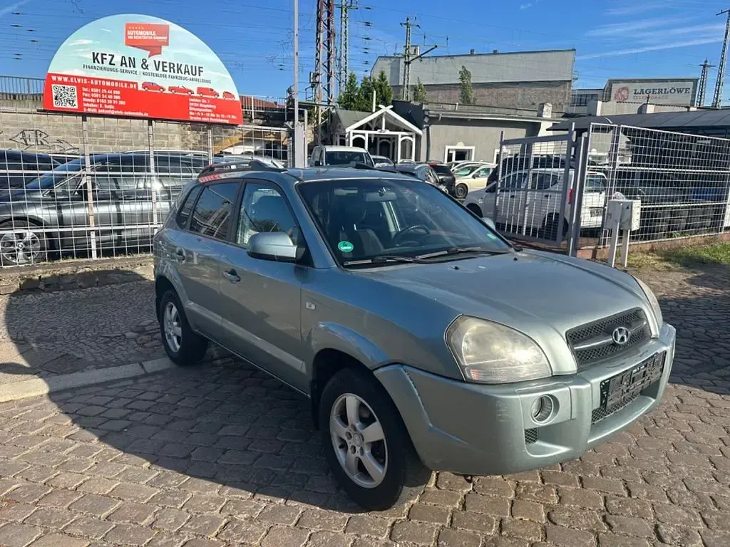Gebraucht Hyundai Tucson GLS 141 PS (103 kW) 2007 Silber SUV