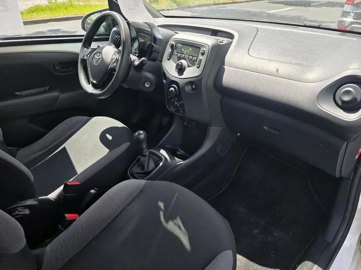 Gebraucht Toyota Aygo 78 PS (57 kW) 2026 Weiß Kleinwagen