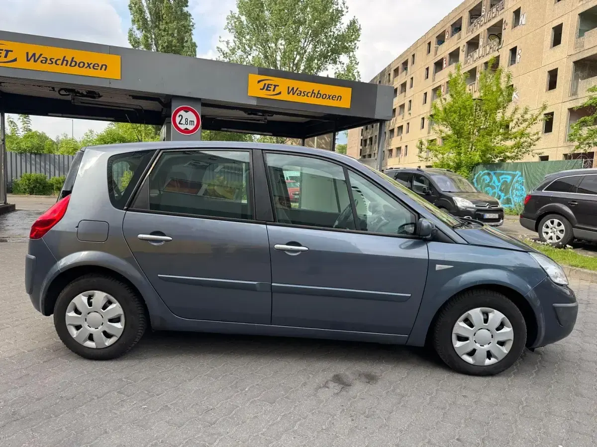 Gebraucht Renault Scénic II Avantage 111 PS (81 kW) 2008 Grau Van / Kleinbus