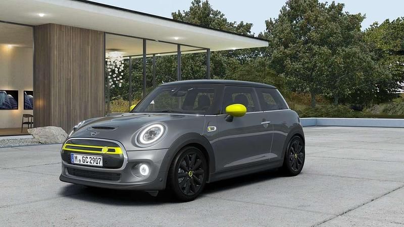 Second-hand Mini Cooper SE 135 kW (184 CP) 2020 Hatchback