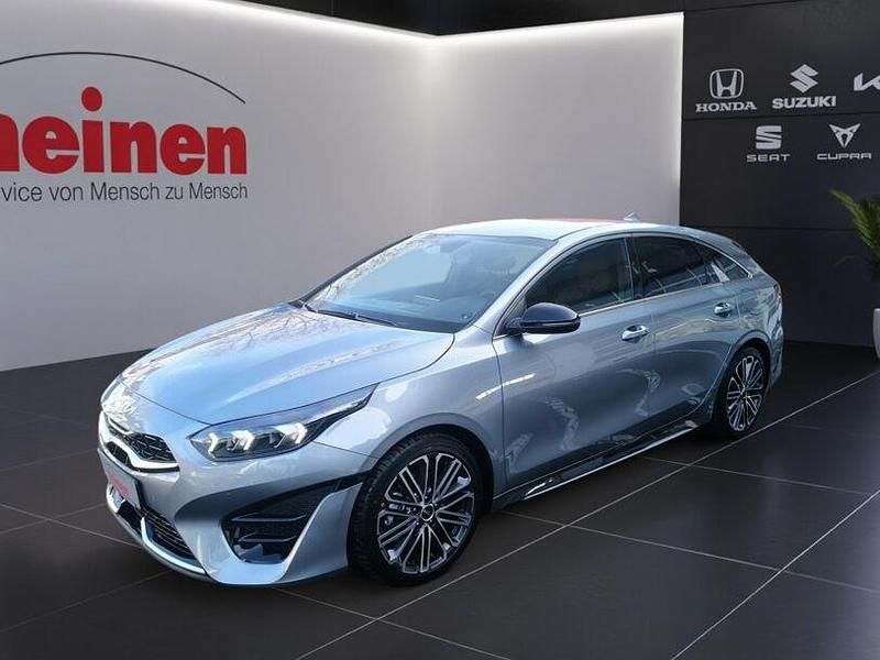 Silber Neu 2025 Kia ProCeed GT-Line Kleinwagen | 28.680 € (Guter Preis) - Bild 1/4