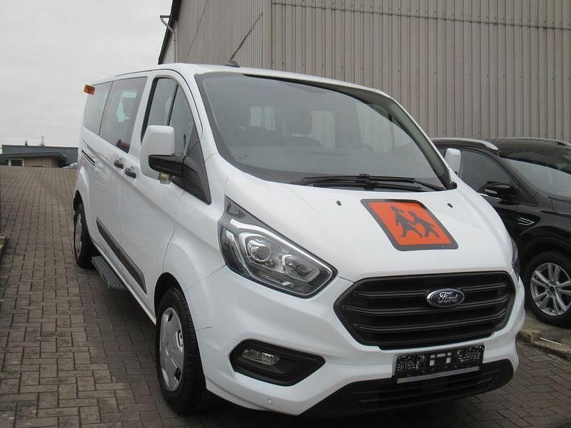 Second-hand Ford Transit Trend 105 CP (77 kW) 2020 Alb Break