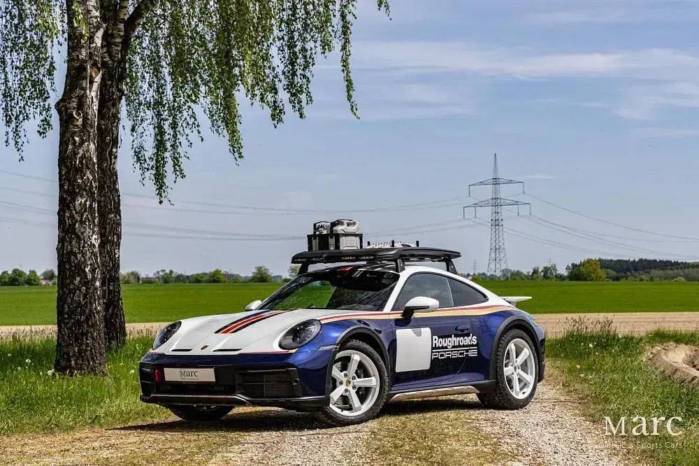 Gebraucht Porsche 911 Dakar 481 PS (353 kW) 2023 Weiß (weiß / enzianblaumetallic) Coupé