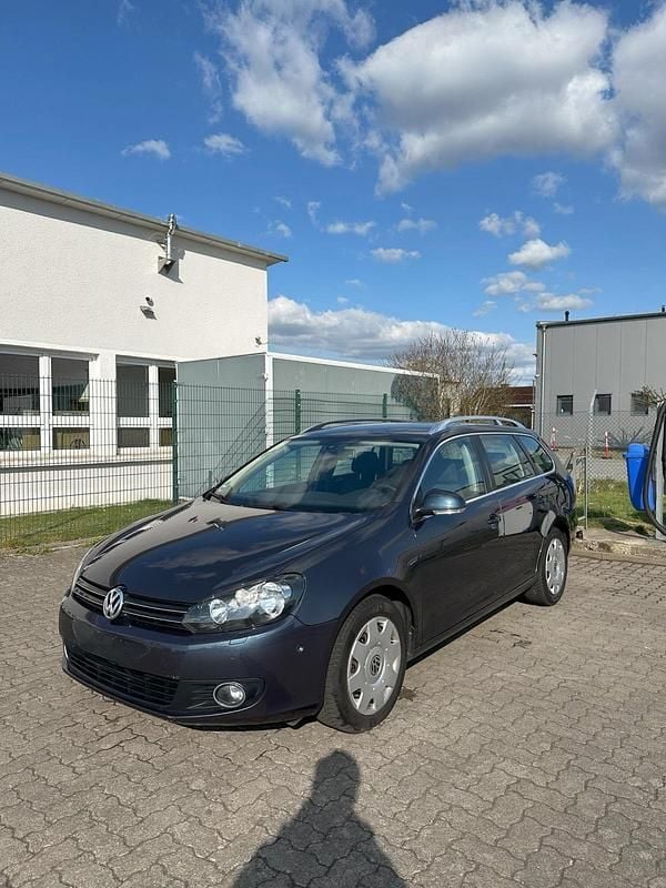 Gebraucht VW Golf VI 160 PS (117 kW) 2010 Blau Kleinwagen