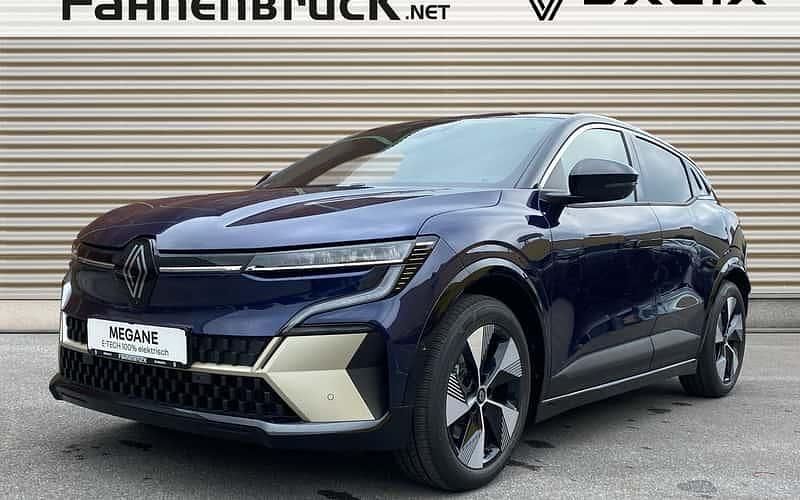 Blau (nachtblau metallic dach in black pearl) Neu 2025 Renault Mégane Iconic Limousine | 40.530 € - Bild 1/4