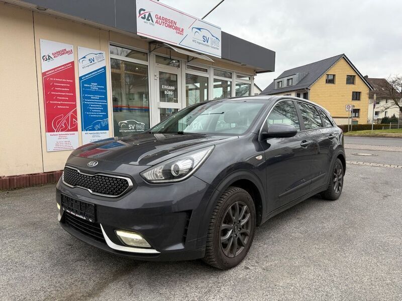 Grau Gebraucht 2018 Kia Niro Edition 7 SUV | 12.300 € (Fairer Preis) - Bild 1/4