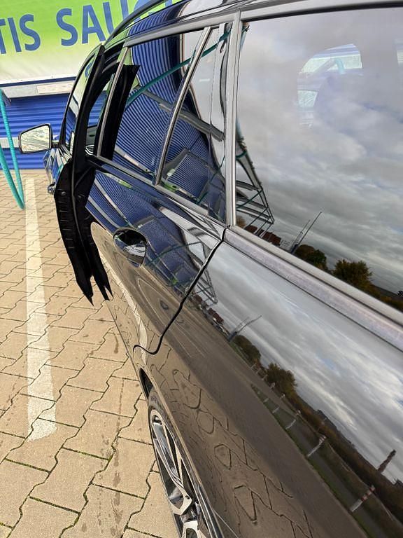 Gebraucht Mercedes E350 Night 258 PS (189 kW) 2015 Schwarz Kombi