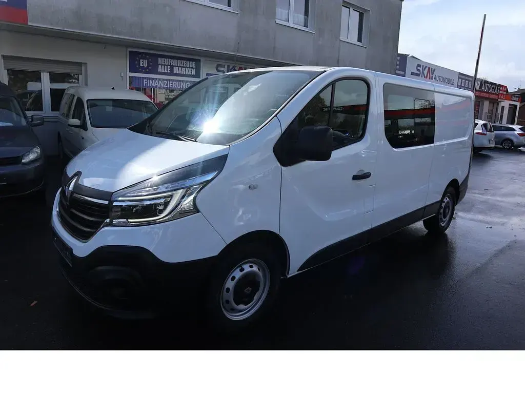 Gebraucht Renault Trafic 145 PS (106 kW) 2020 Weiß Van / Kleinbus