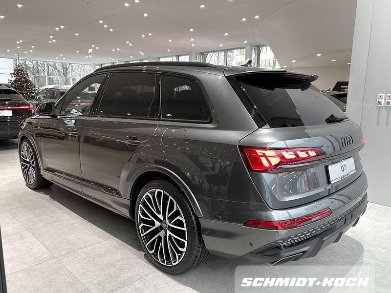 Neu Audi Q7 Business 340 PS (250 kW) 2025 Grau SUV