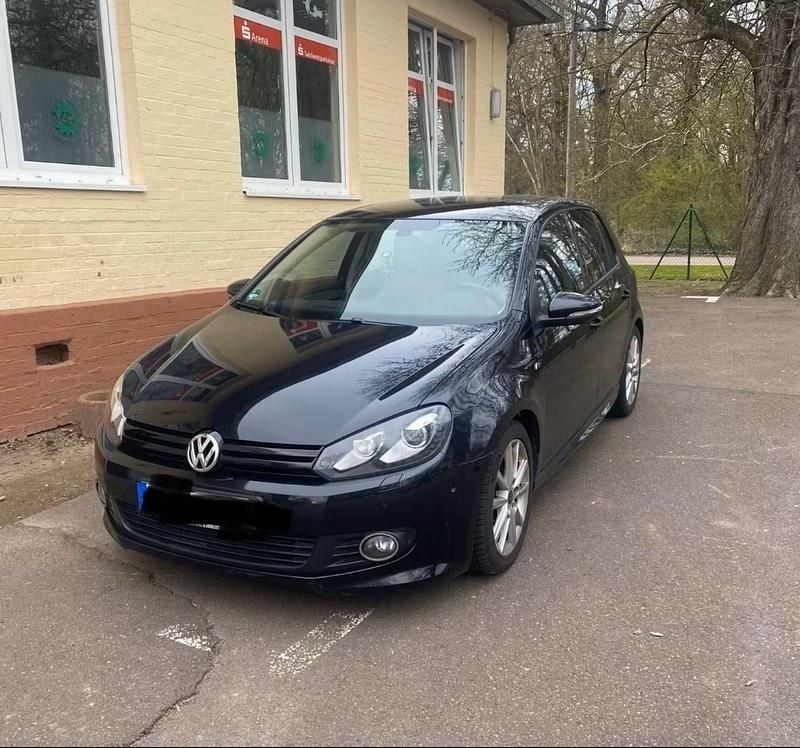 Schwarz Gebraucht 2012 VW Golf VII Highline Limousine | 7.500 € (Guter Preis) - Bild 1/4