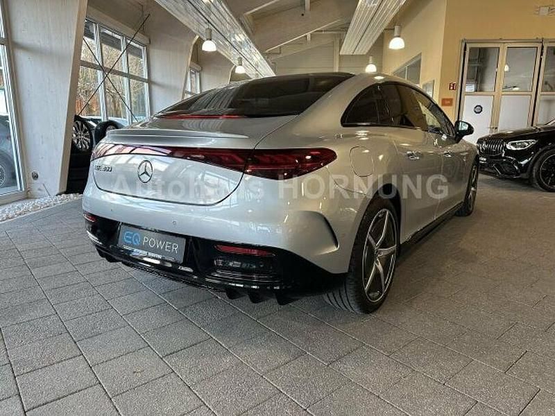 Gebraucht Mercedes 300 2024 Silber Limousine