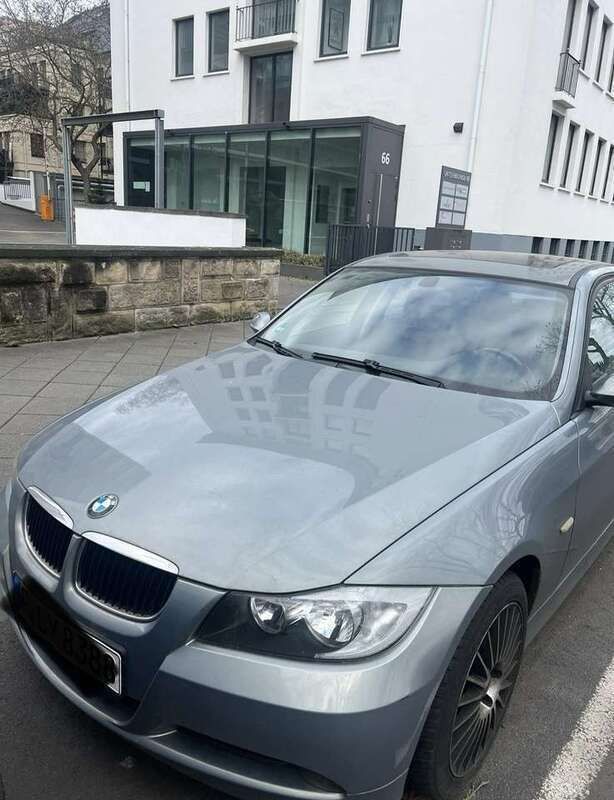 Grau Gebraucht 2006 BMW 320 Limousine | 2.499 € (Superpreis) - Bild 1/4