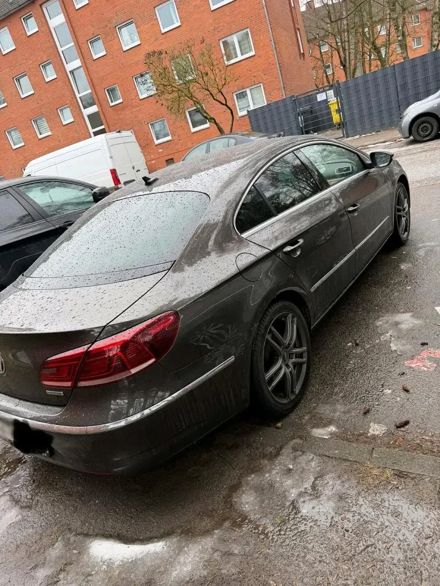 Gebraucht VW CC 170 PS (125 kW) 2012 Braun Limousine