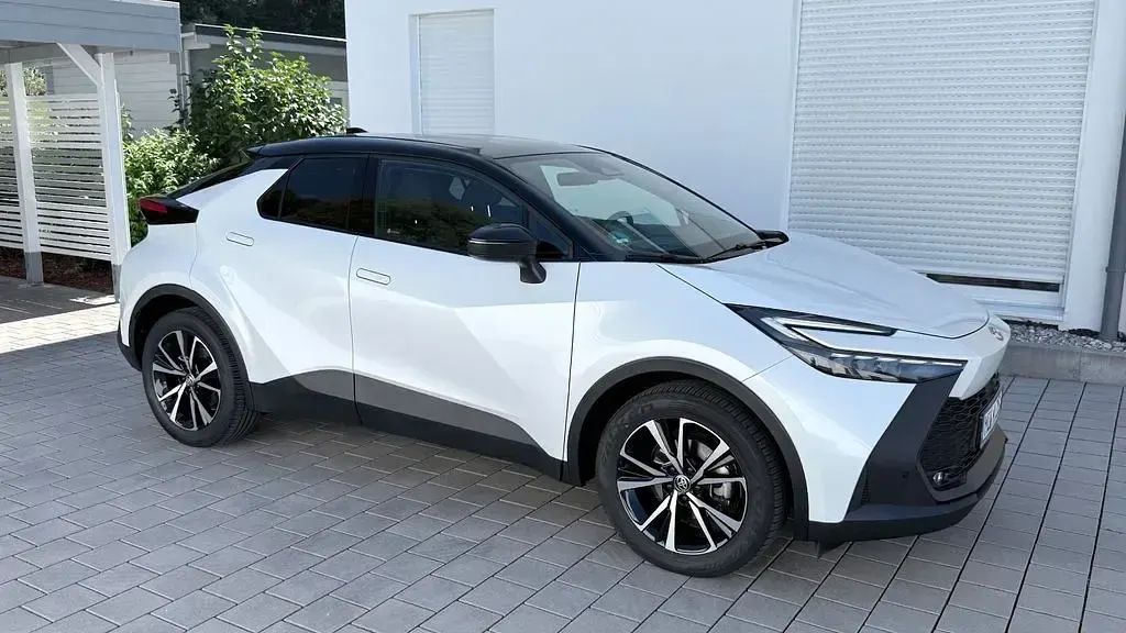 Gebraucht Toyota C-HR Team 197 PS (144 kW) 2024 Weiß SUV