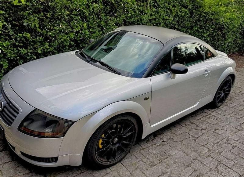 Silber Gebraucht 2002 Audi TT Sport Coupé | 6.999 € (Superpreis) - Bild 1/4