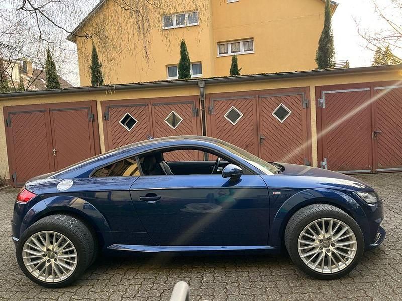 Gebraucht Audi TT S-Line 230 PS (169 kW) 2017 Blau Coupé